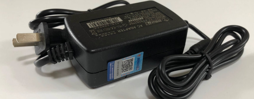 *Brand NEW*5V 3A AC/DC Adapter YUYUAN YY-AD050300A Power Supply