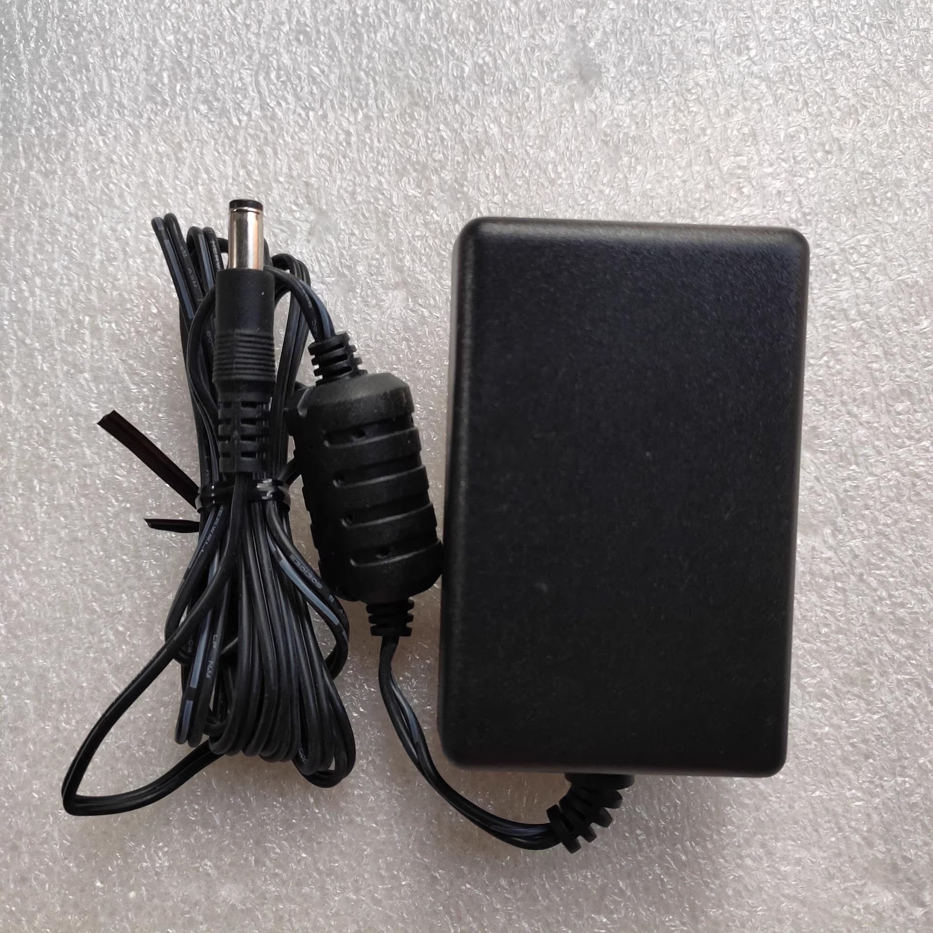 *Brand NEW*AS600-180-AA330 SOUND FREAQ 18V 3300MA AC DC ADAPTHE POWER Supply