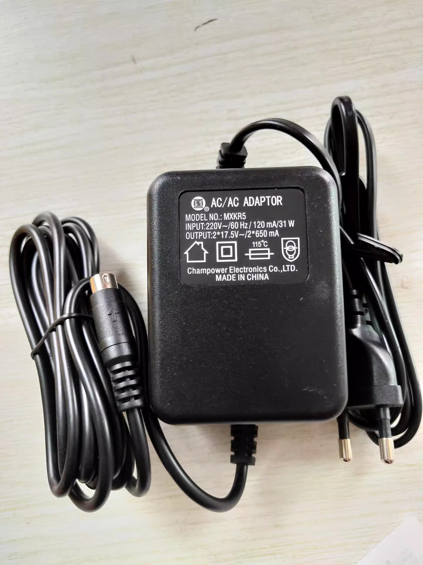 *Brand NEW* 2*17.5V 2*650MA AC DC ADAPTHE BEHRINGER 3pin XENYX1202 MKR5 POWER Supply