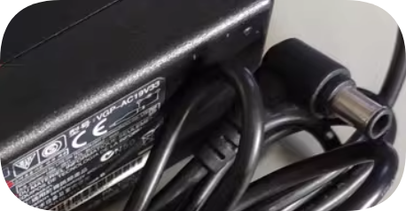 *Brand NEW*VGP-AC19V62/V37/V33/V20/V19V28 SONY 19.5V 3.9A power adapter VGP-AC19V33/37 c