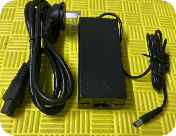 *Brand NEW*KL-D540111-B KL-D540111-T KLEC 54V 1.11A 60W Power Adapter with 5.5mm x 2.1m