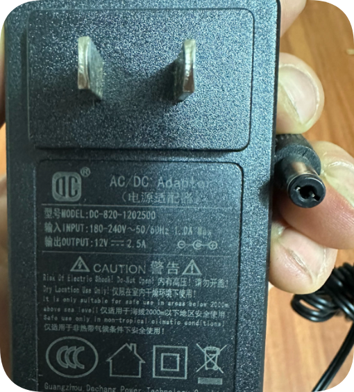 *Brand NEW*12V2.5A round port 5.5*2.1mm transformer DC-820-1202500 power adapter