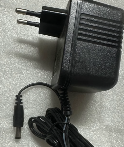 *Brand NEW*9V 500MA AC ADAPTER YL0900500 POWER SUPPLY